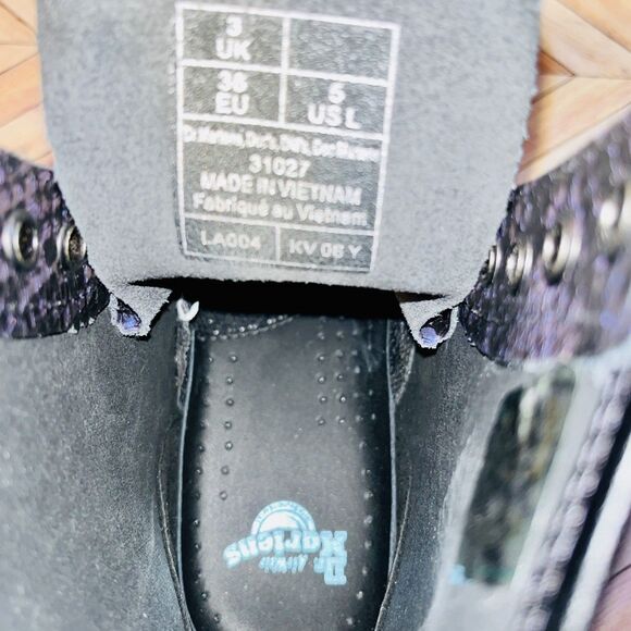 Dr Martens 1460 Snake Embossed Leather Purple Black Women 5 Boots Viper Croc - Picture 9 of 9